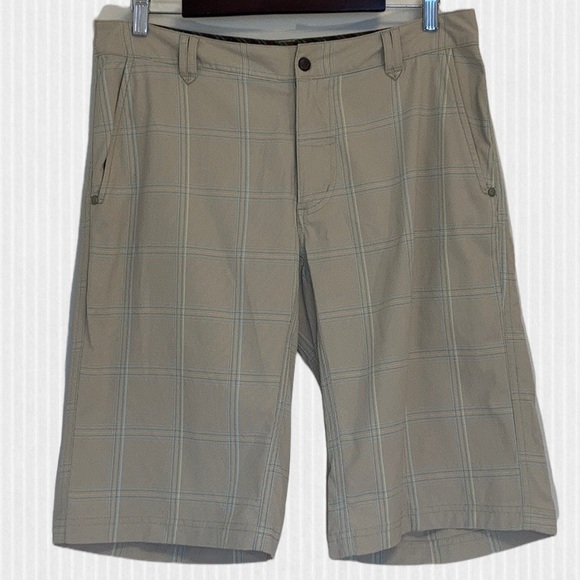 Lululemon Lightweight Nylon Stretch 4 